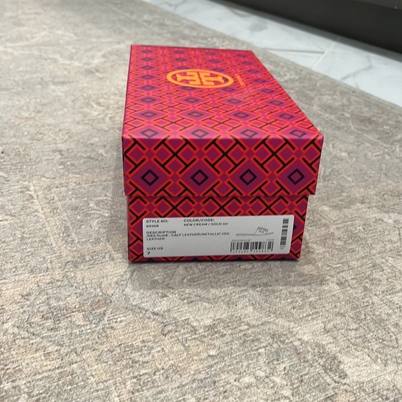 Tory Burch Ines Slide - Picture 5 of 5